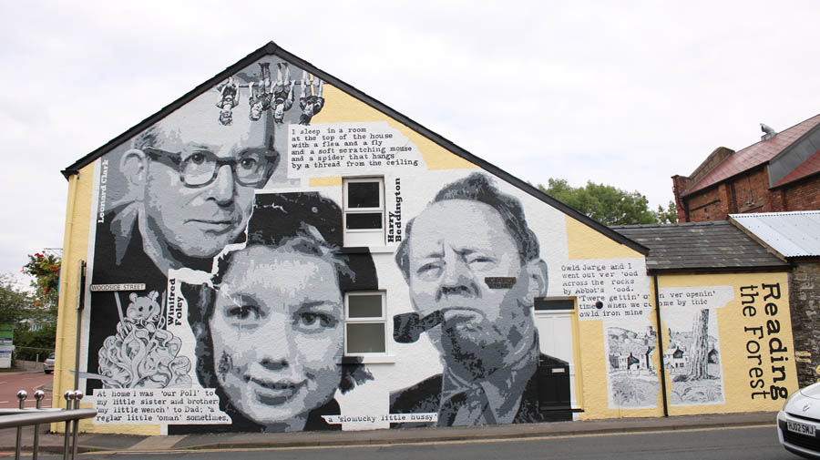 reading the forest mural in cinderford